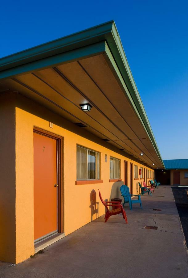 Sunset Motel Moriarty ภายนอก รูปภาพ